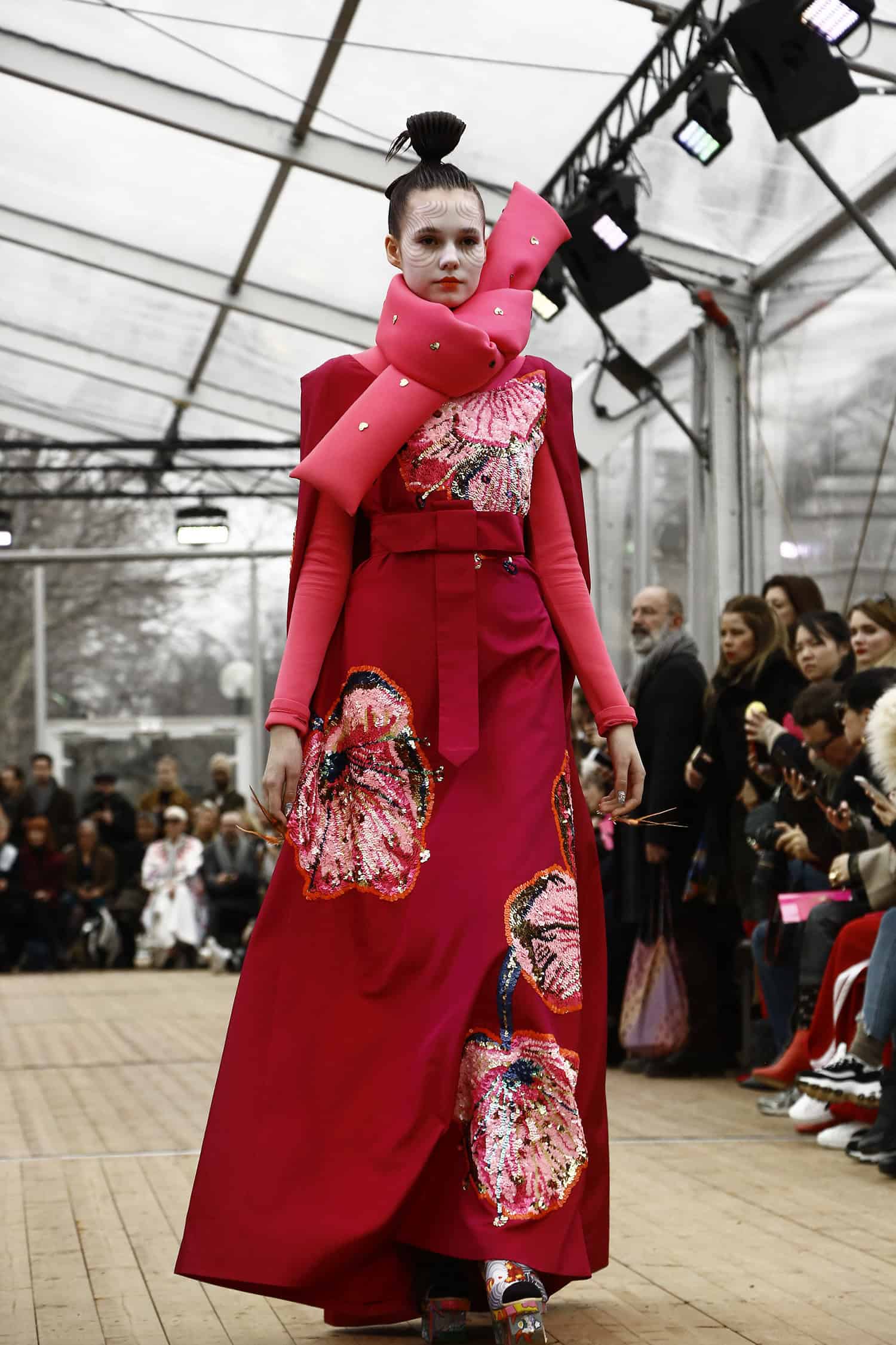 Manish Arora Fall/Winter 2018-2019 READY-TO-WEAR Fashion Show photograph by Gilar Farjah