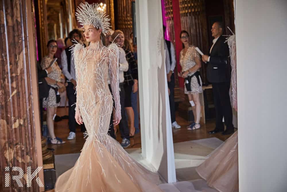 Yanina Couture, Fall-Winter 2017 Backstage Photo by Iris Brosch