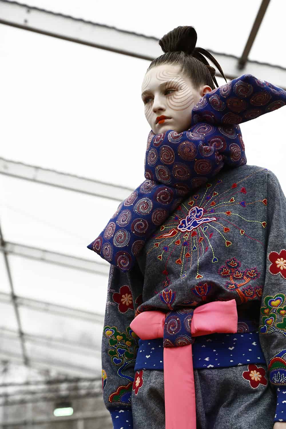 Manish Arora Fall/Winter 2018-2019 READY-TO-WEAR Fashion Show photograph by Gilar Farjah