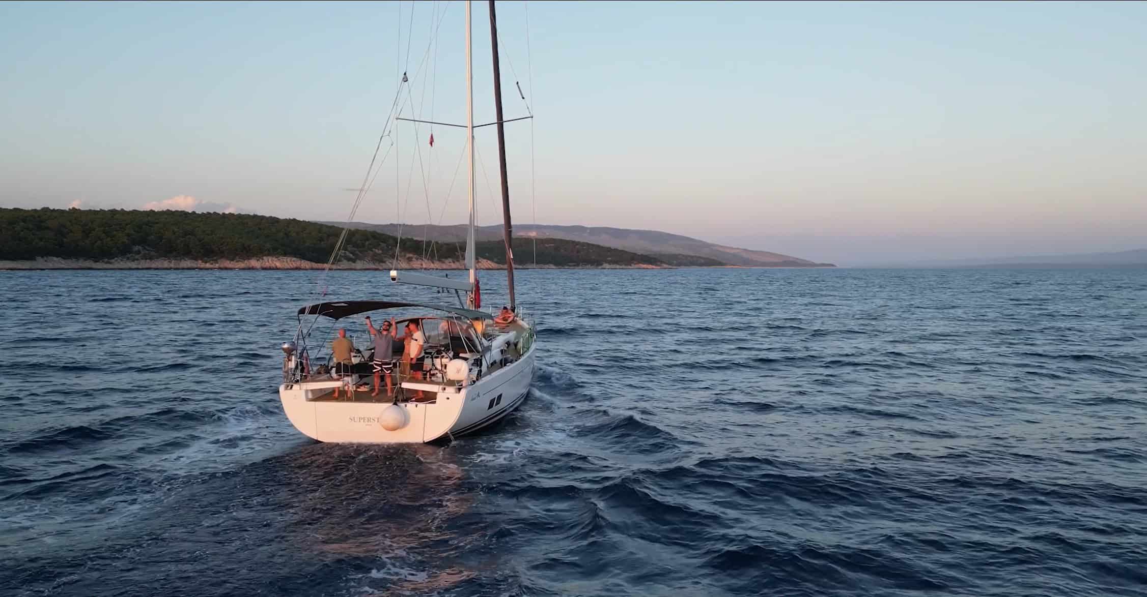 color landscape photograph of sailboat